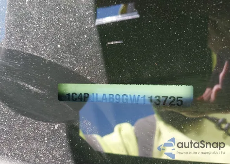 2016 Jeep Cherokee Sport z USA, uszkodzony, nr VIN 1C4PJLAB9GW113725